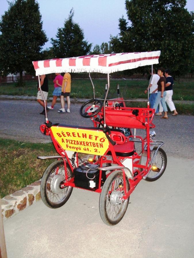 Grill Terasz Étterem és Szálláshely Mezőkövesd Exterior foto